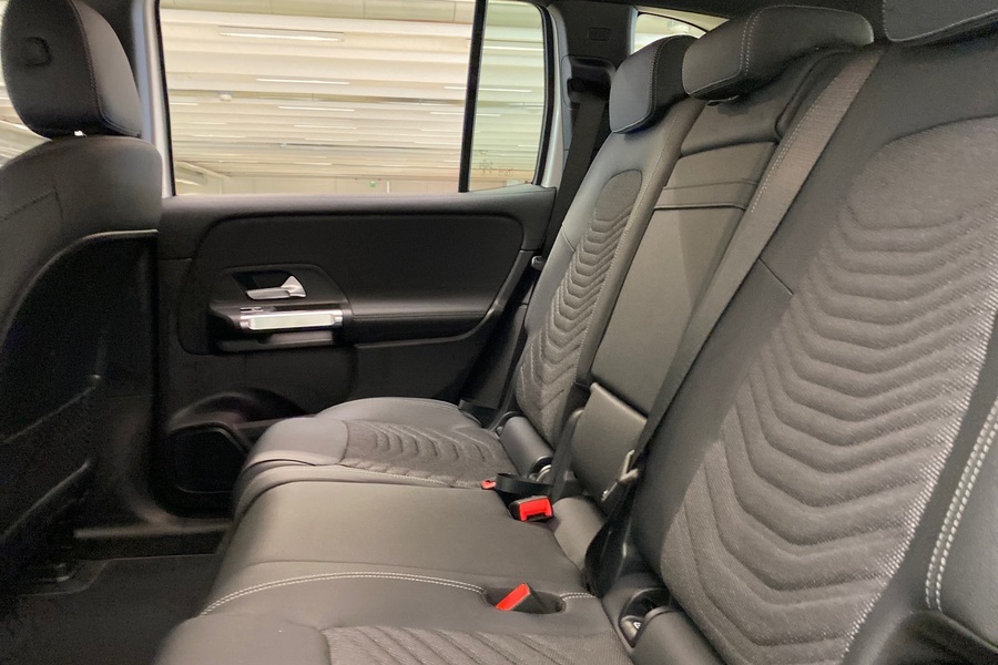 Mercedes-Benz EQB vaihtoauto