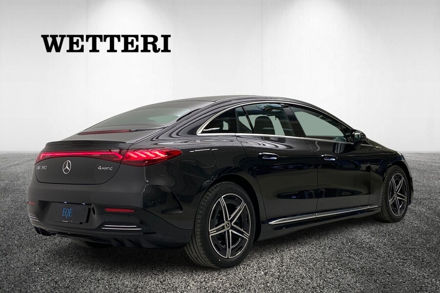 Mercedes-Benz EQE vaihtoauto