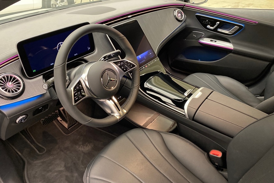 Mercedes-Benz EQE vaihtoauto