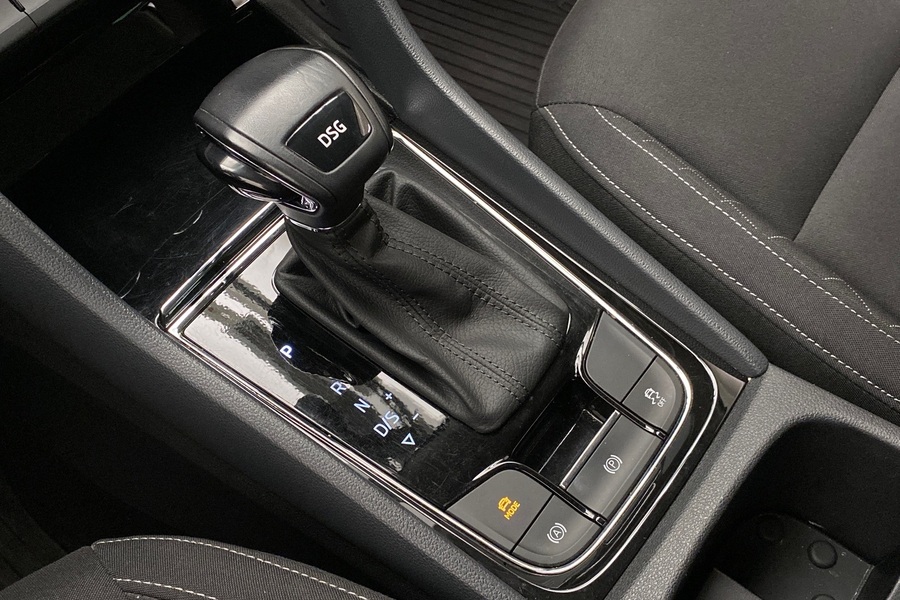 Skoda Karoq vaihtoauto