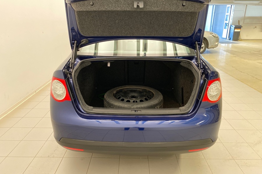 Volkswagen Jetta vaihtoauto