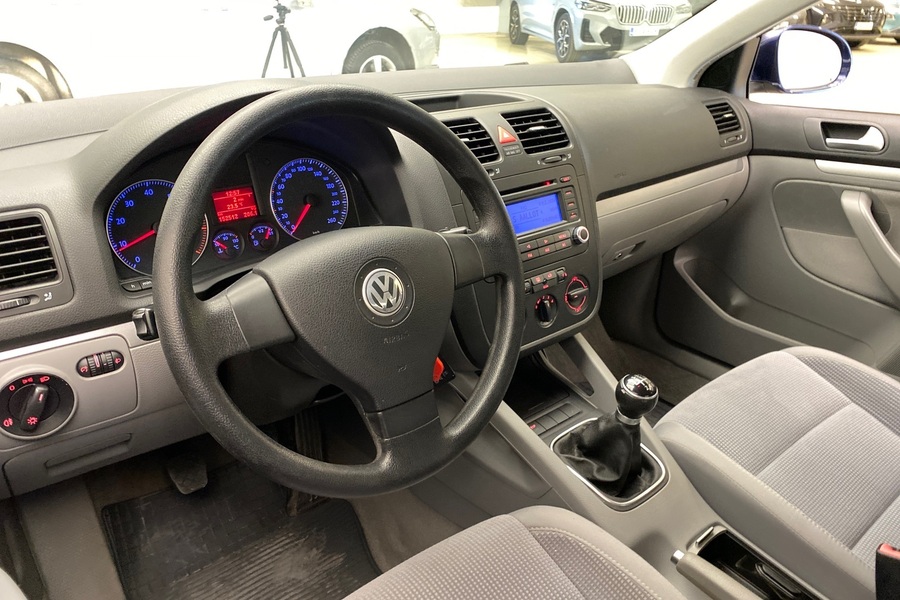 Volkswagen Jetta vaihtoauto