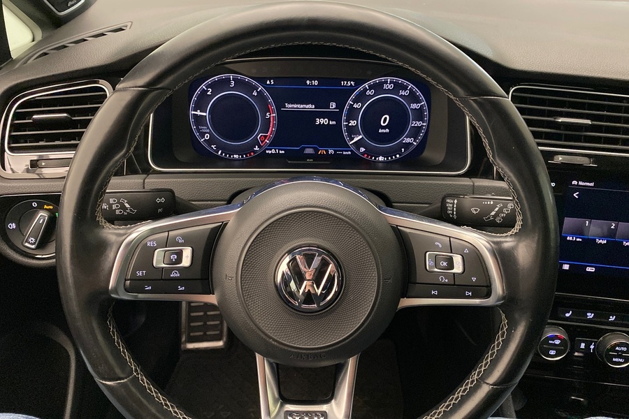 Volkswagen Golf vaihtoauto