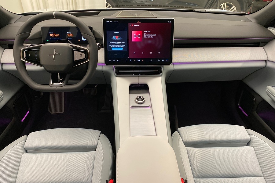 Polestar 4 vaihtoauto