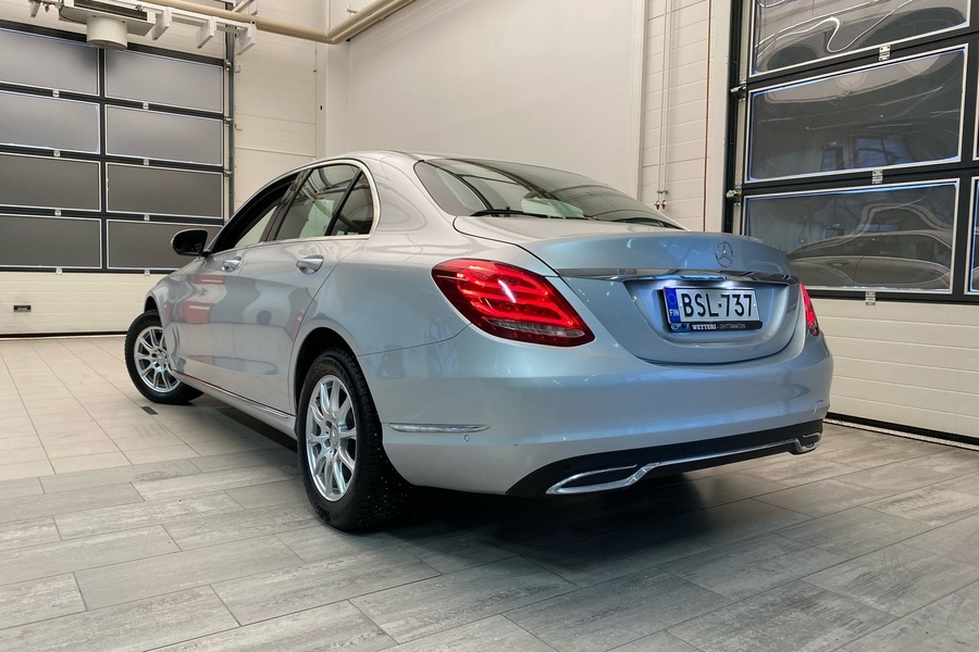 Mercedes-Benz C vaihtoauto