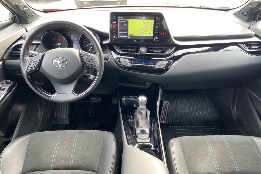 Toyota C-HR vaihtoauto