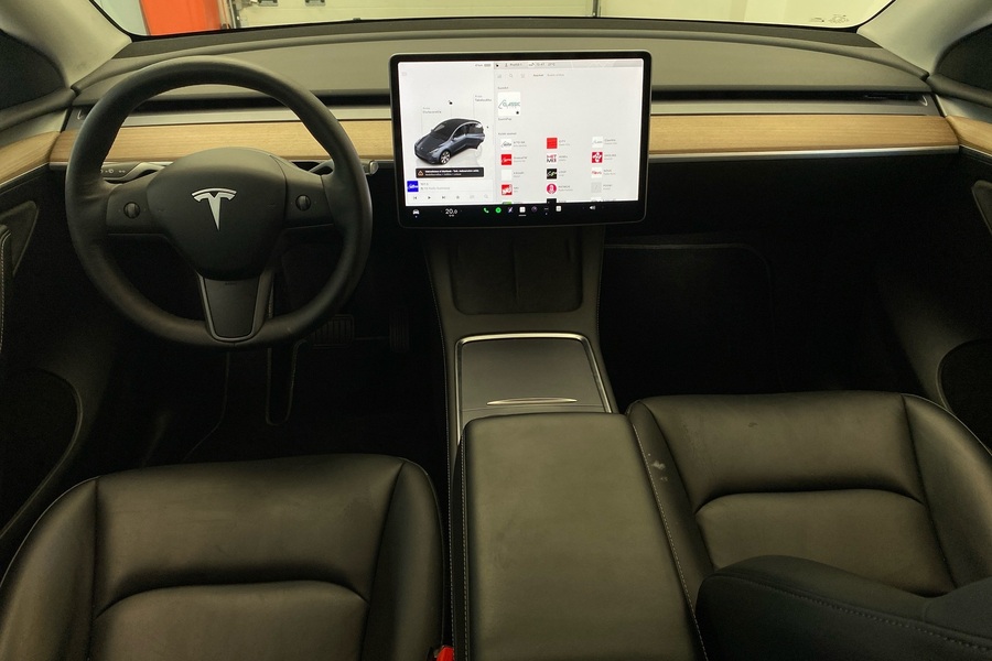 Tesla Model Y vaihtoauto