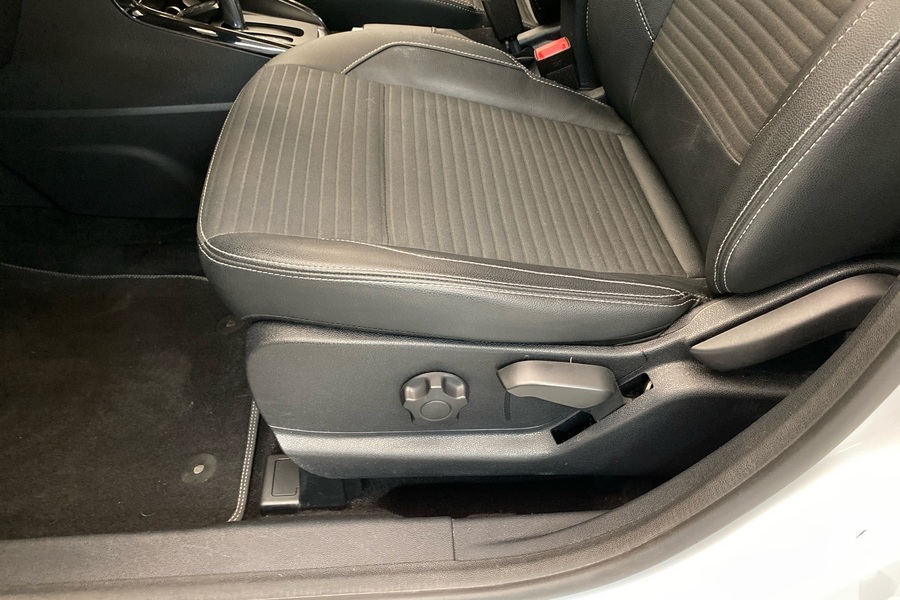 Ford Ecosport vaihtoauto