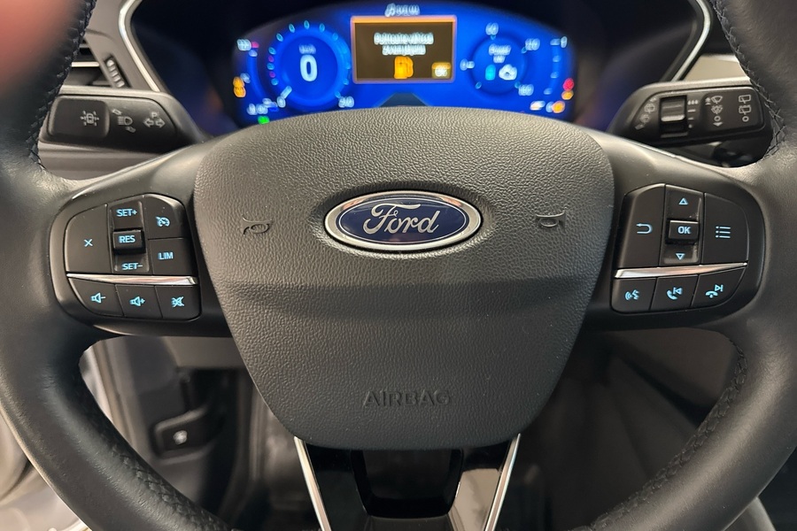 Ford Kuga vaihtoauto