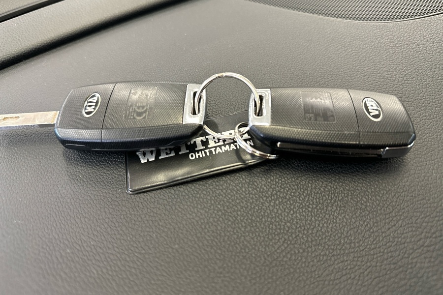 Kia Niro plug-in vaihtoauto