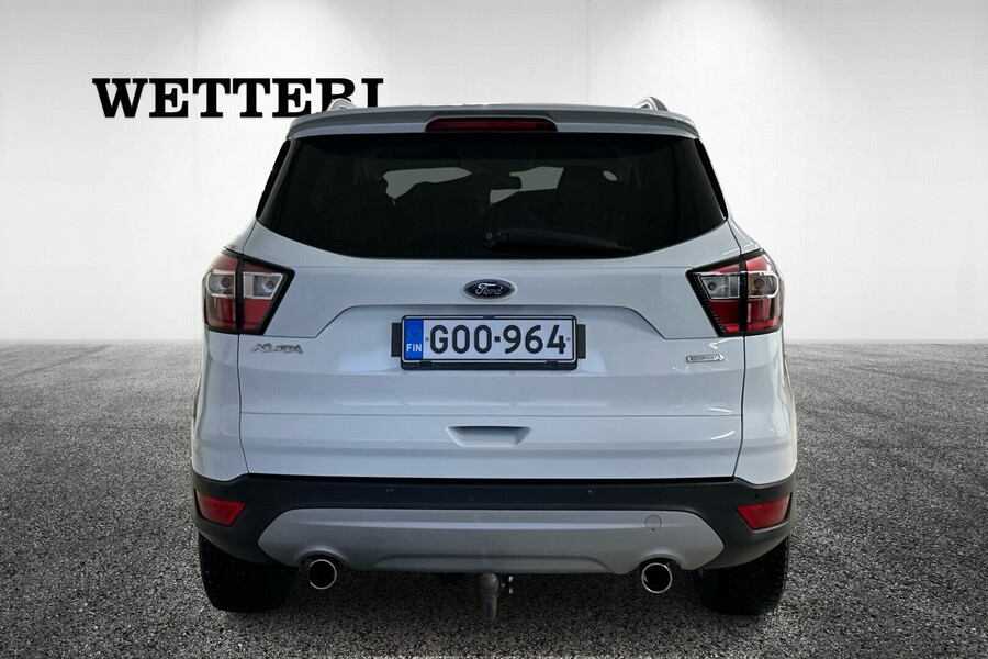 Ford Kuga vaihtoauto