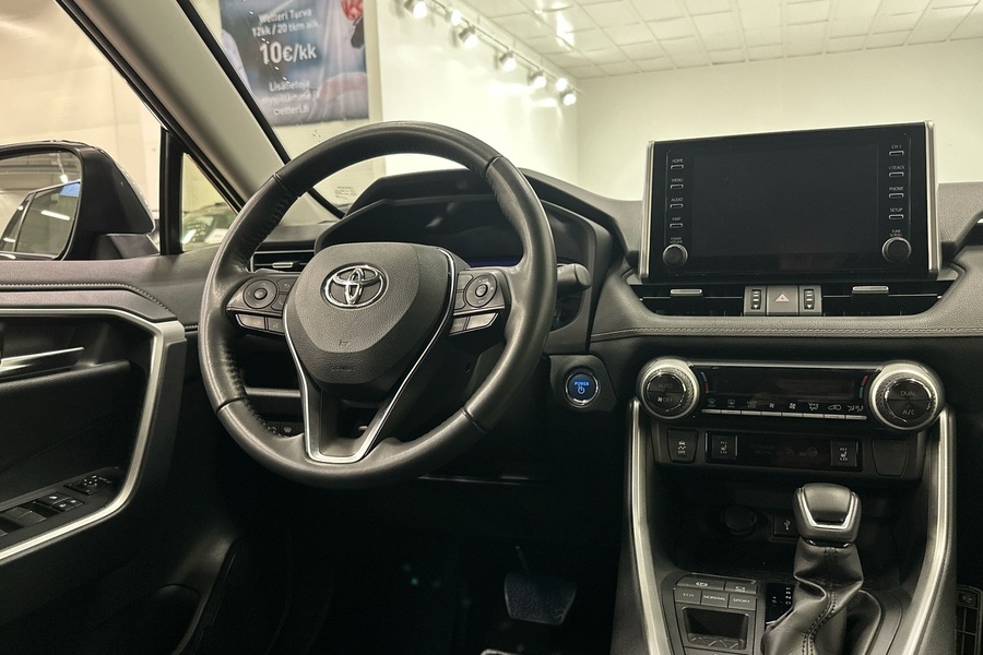 Toyota RAV4 vaihtoauto
