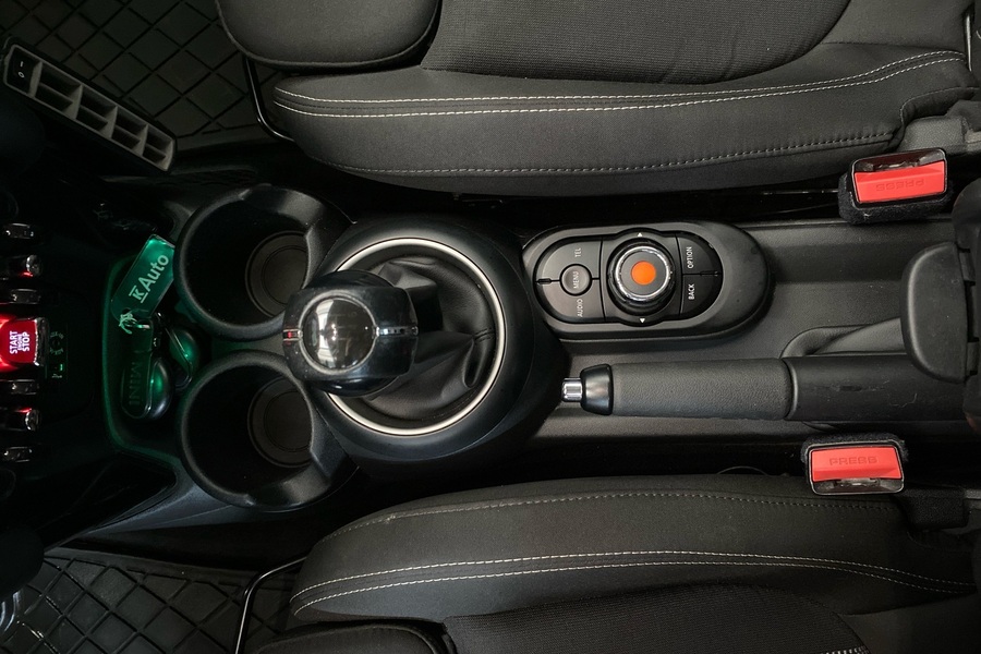 Mini Hatchback vaihtoauto