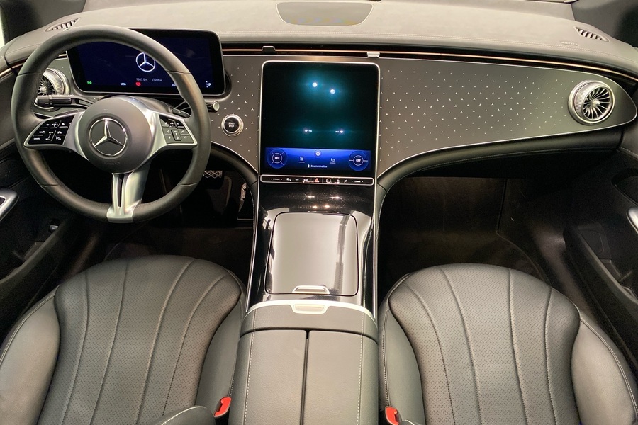 Mercedes-Benz EQE vaihtoauto