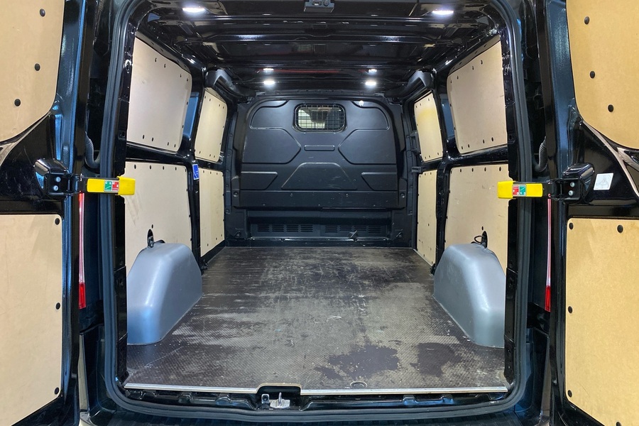 Ford Transit Custom vaihtoauto