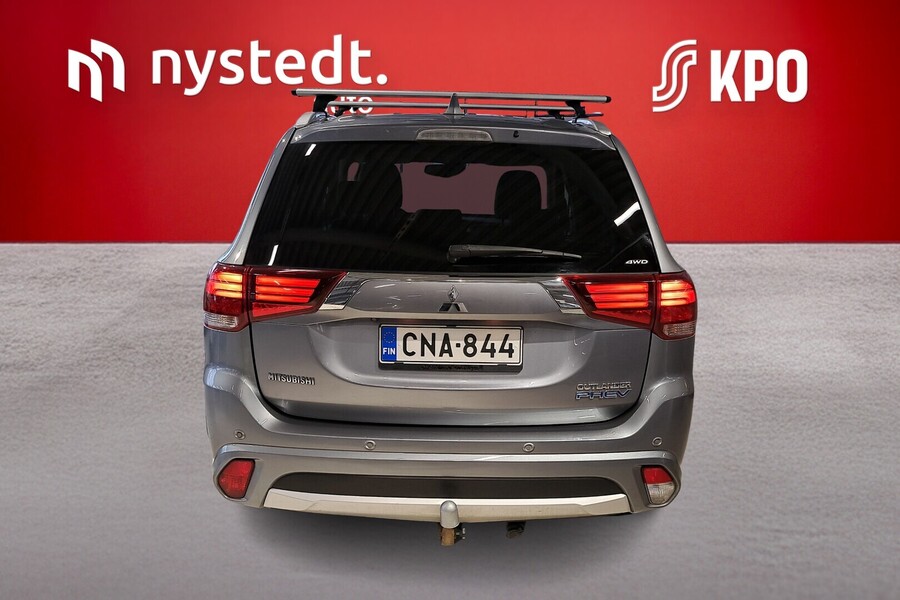 Mitsubishi Outlander PHEV vaihtoauto