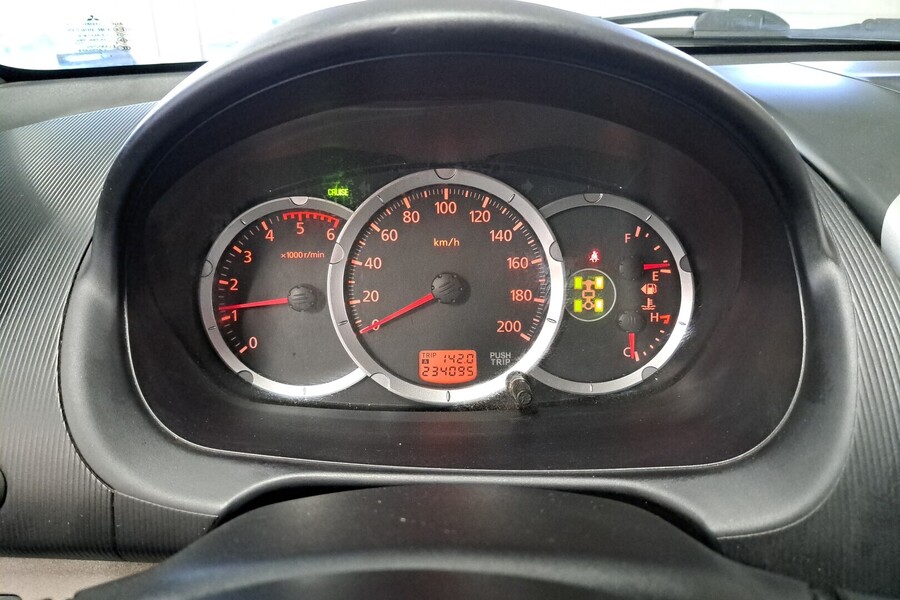 Mitsubishi L200 vaihtoauto