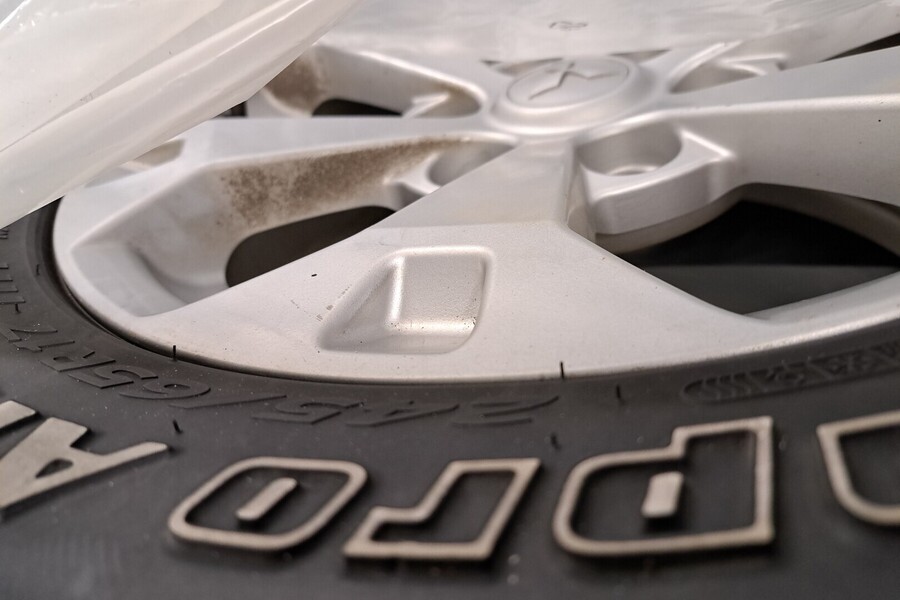 Mitsubishi L200 vaihtoauto