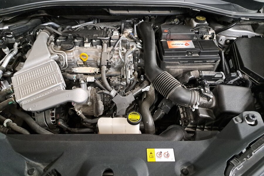 Toyota C-HR vaihtoauto