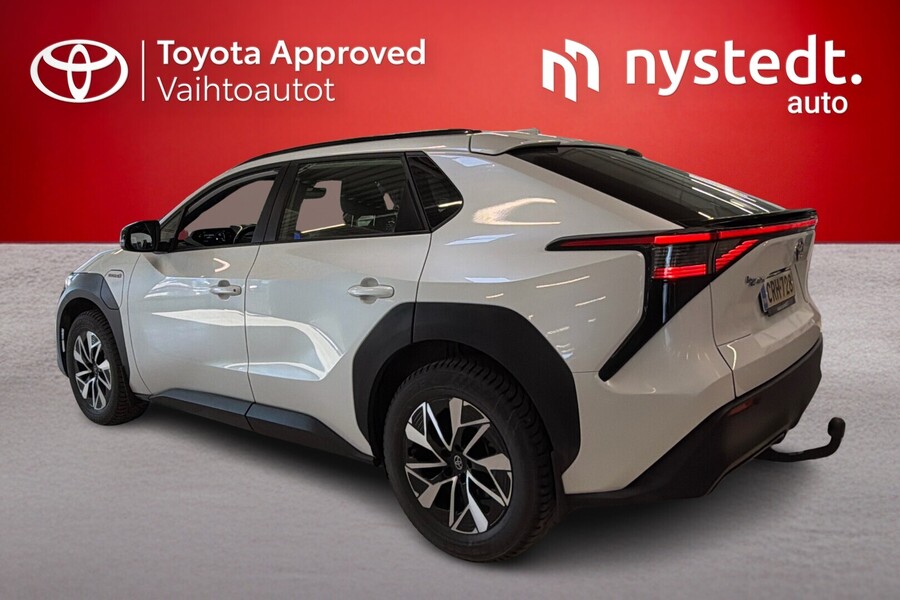 Toyota bZ4X vaihtoauto