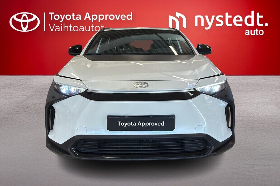 Toyota bZ4X vaihtoauto