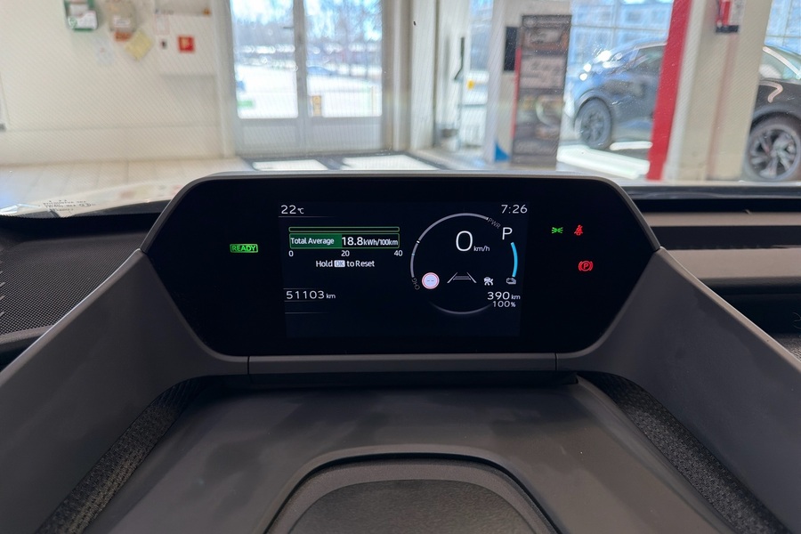 Toyota bZ4X vaihtoauto