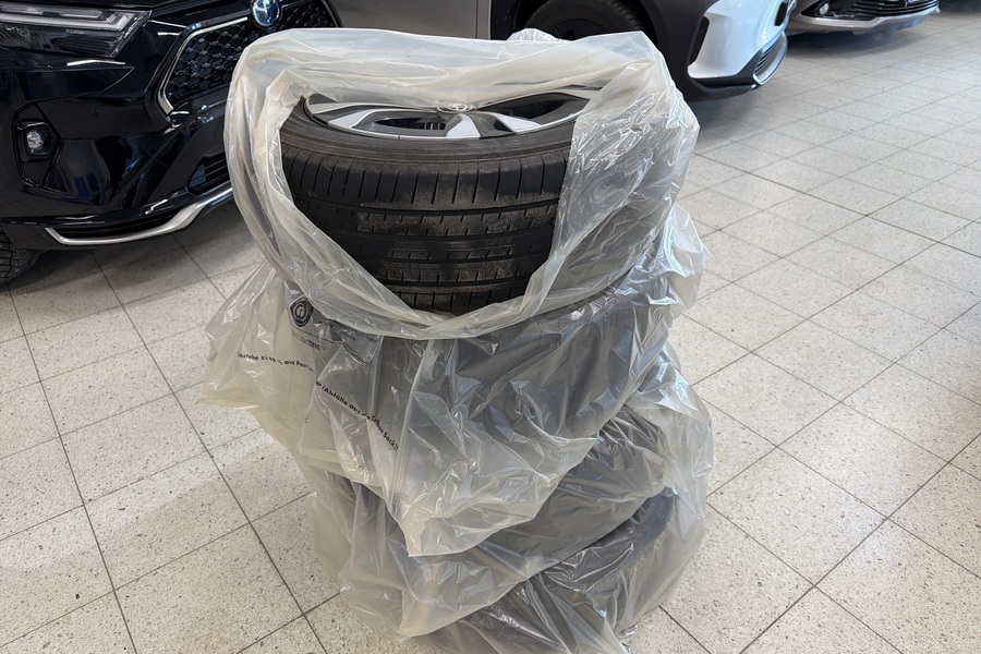 Toyota bZ4X vaihtoauto