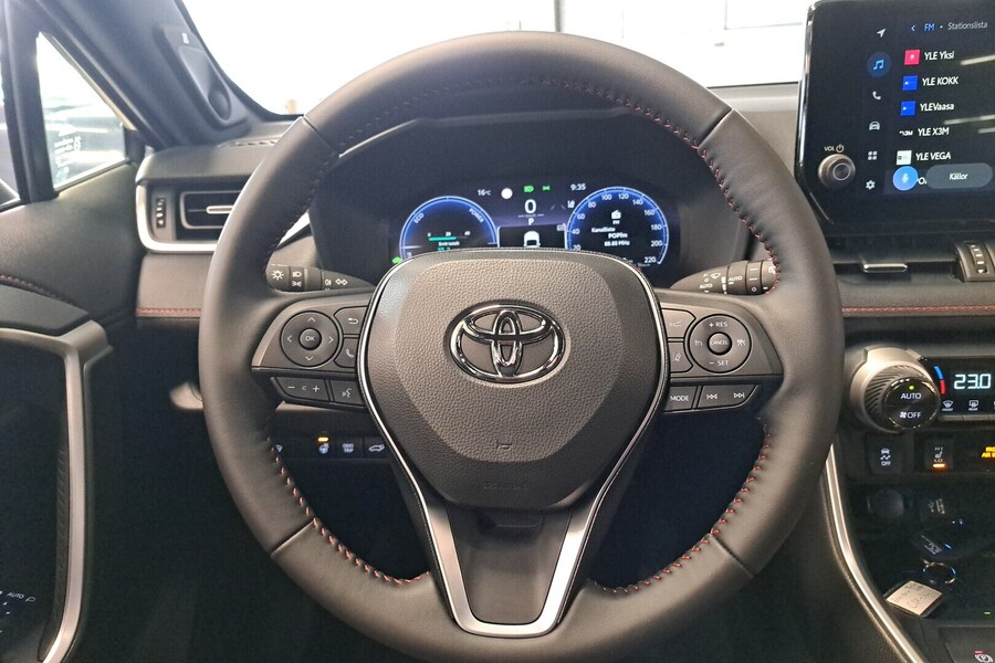 Toyota RAV4 vaihtoauto