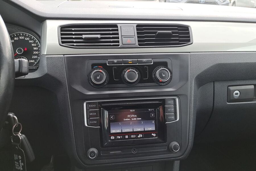 Volkswagen Caddy Maxi vaihtoauto