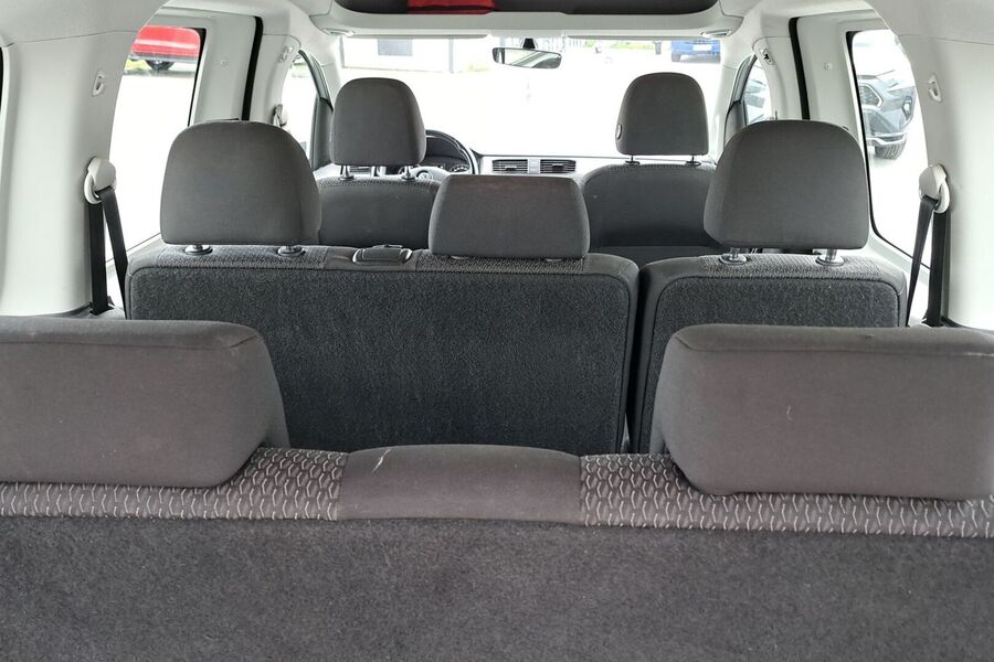 Volkswagen Caddy Maxi vaihtoauto