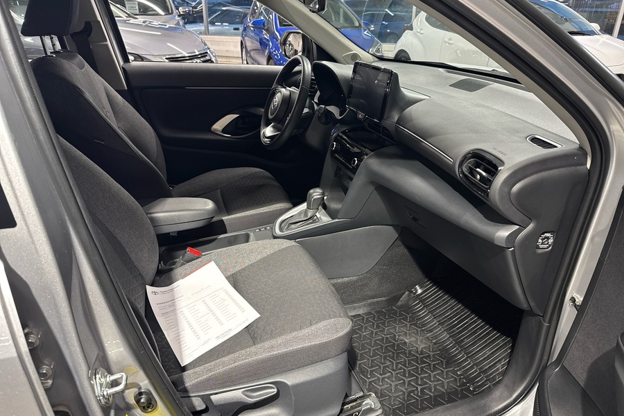 Toyota Yaris Cross vaihtoauto