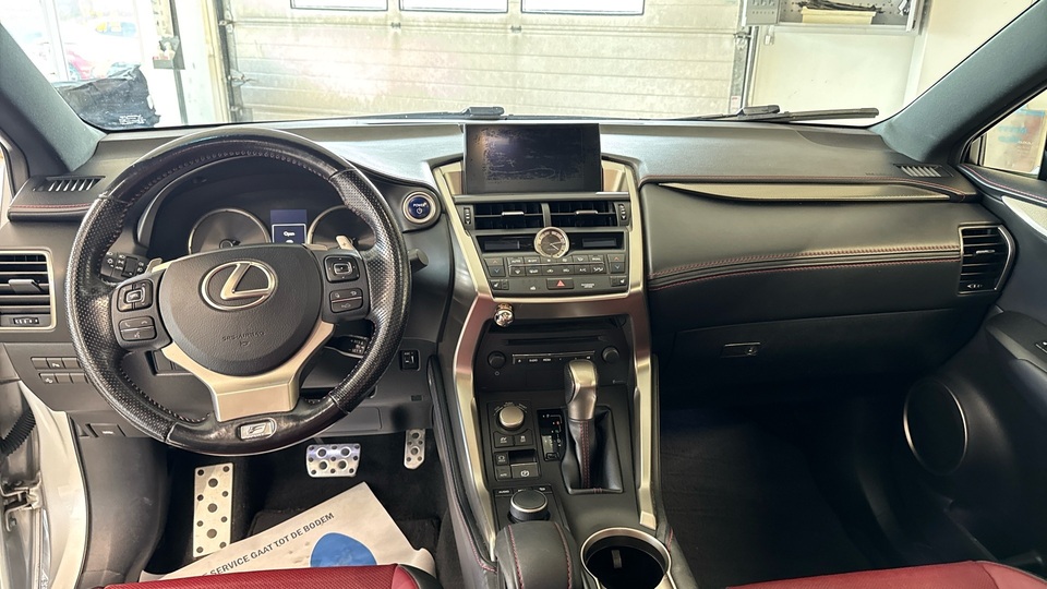 Lexus NX vaihtoauto