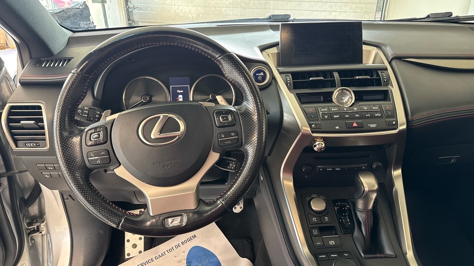 Lexus NX vaihtoauto