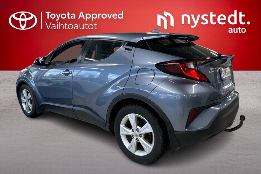 Toyota C-HR vaihtoauto