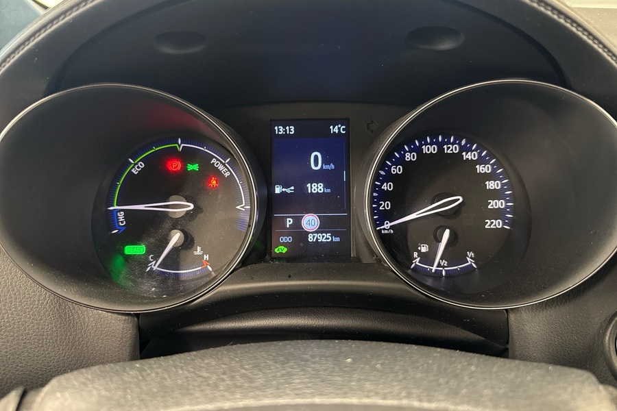 Toyota C-HR vaihtoauto