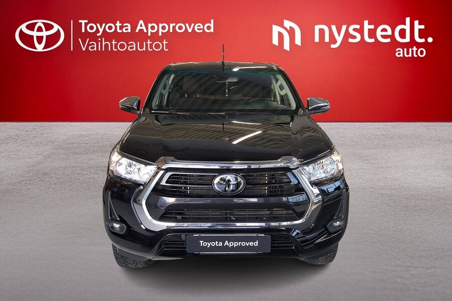 Toyota Hilux vaihtoauto