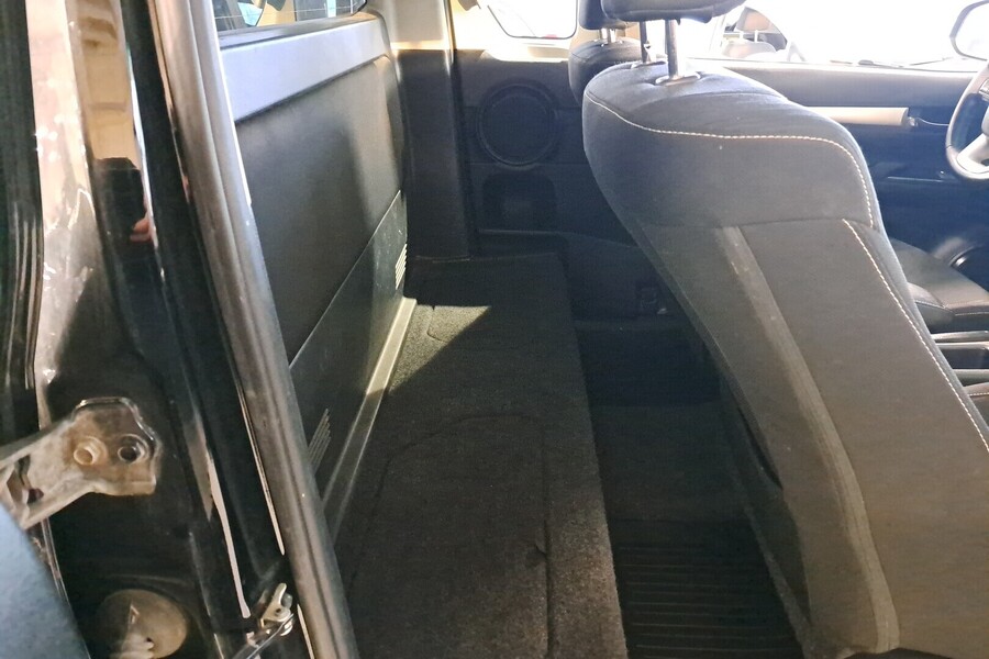 Toyota Hilux vaihtoauto