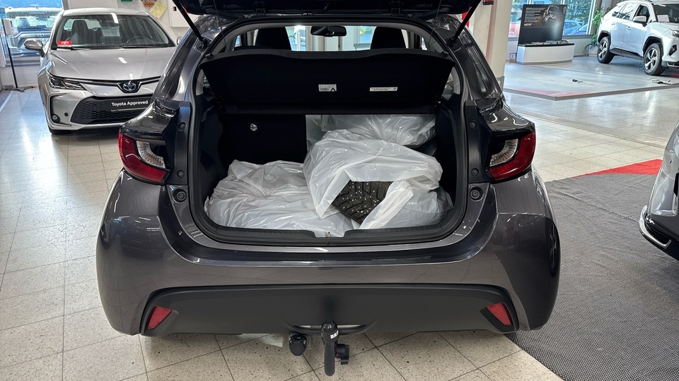 Toyota Yaris vaihtoauto