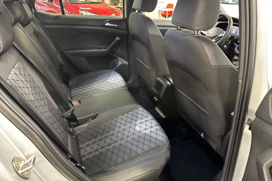 Volkswagen T-Cross vaihtoauto