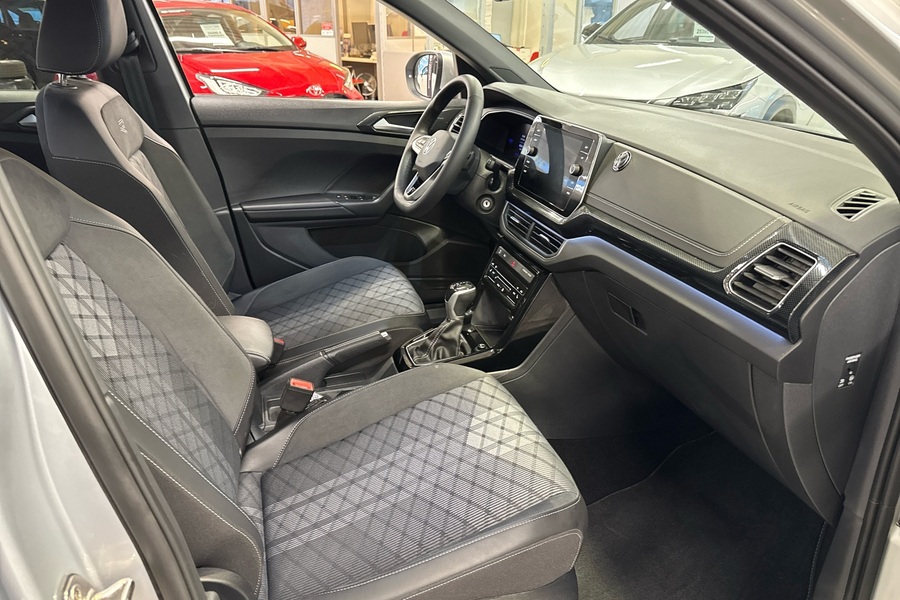 Volkswagen T-Cross vaihtoauto