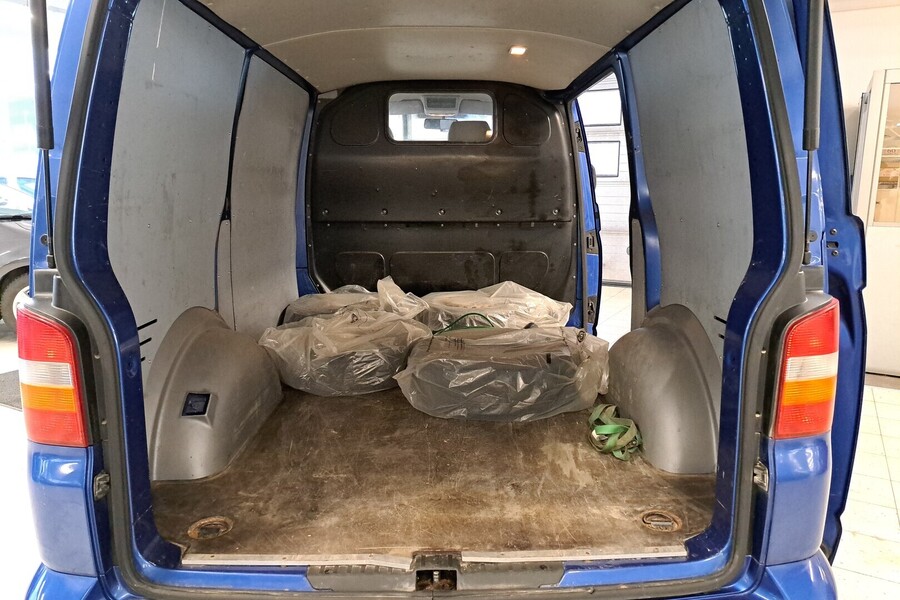 Volkswagen Transporter vaihtoauto