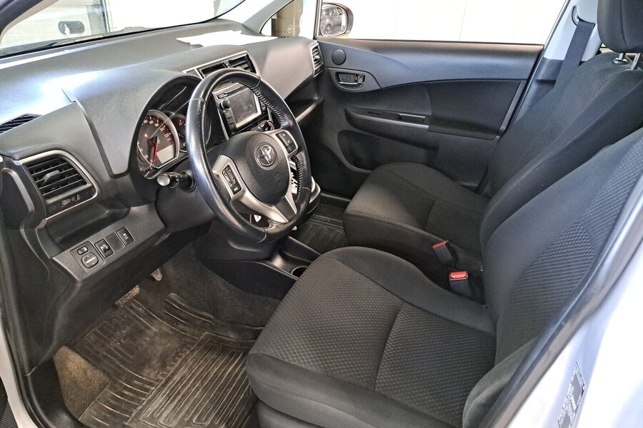 Toyota Verso-S vaihtoauto