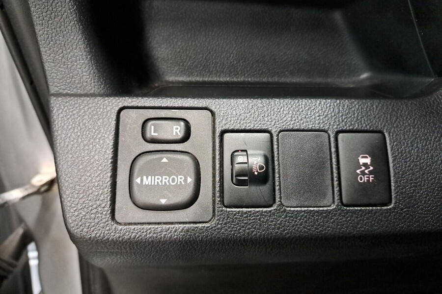 Toyota Verso-S vaihtoauto