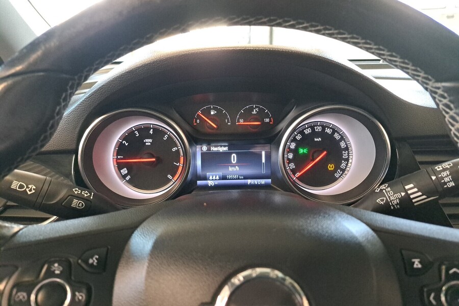 Opel Astra vaihtoauto