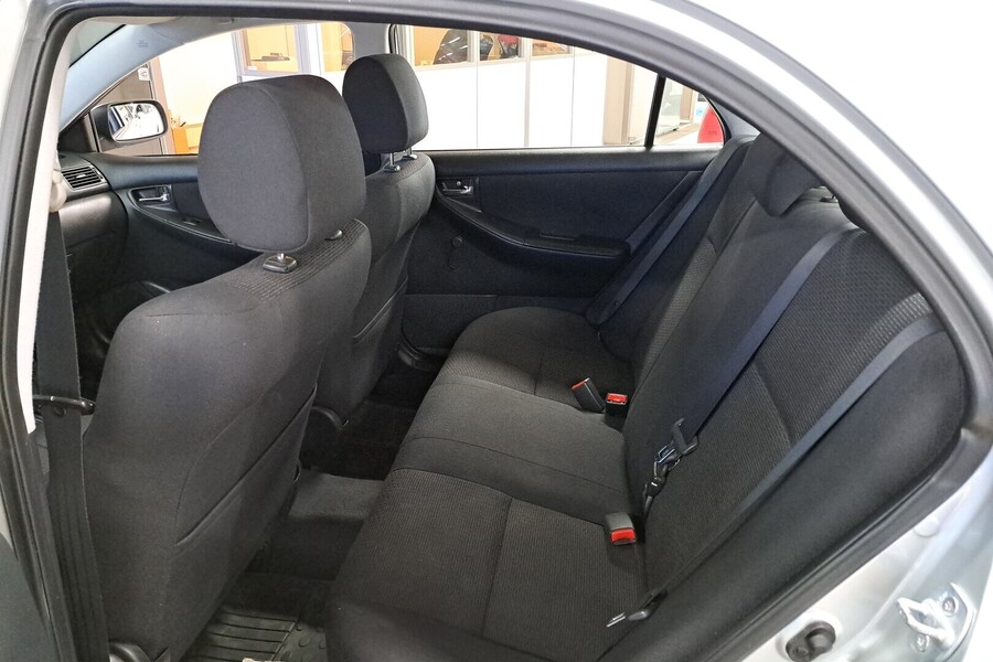 Toyota Corolla vaihtoauto