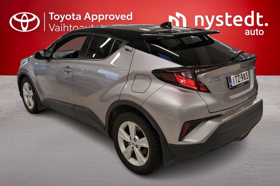 Toyota C-HR vaihtoauto