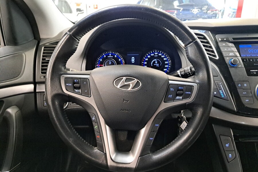 Hyundai i40 vaihtoauto