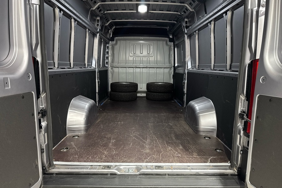 Toyota Proace MAX vaihtoauto