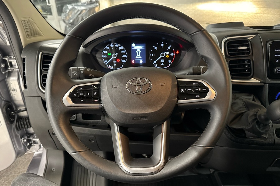 Toyota Proace MAX vaihtoauto