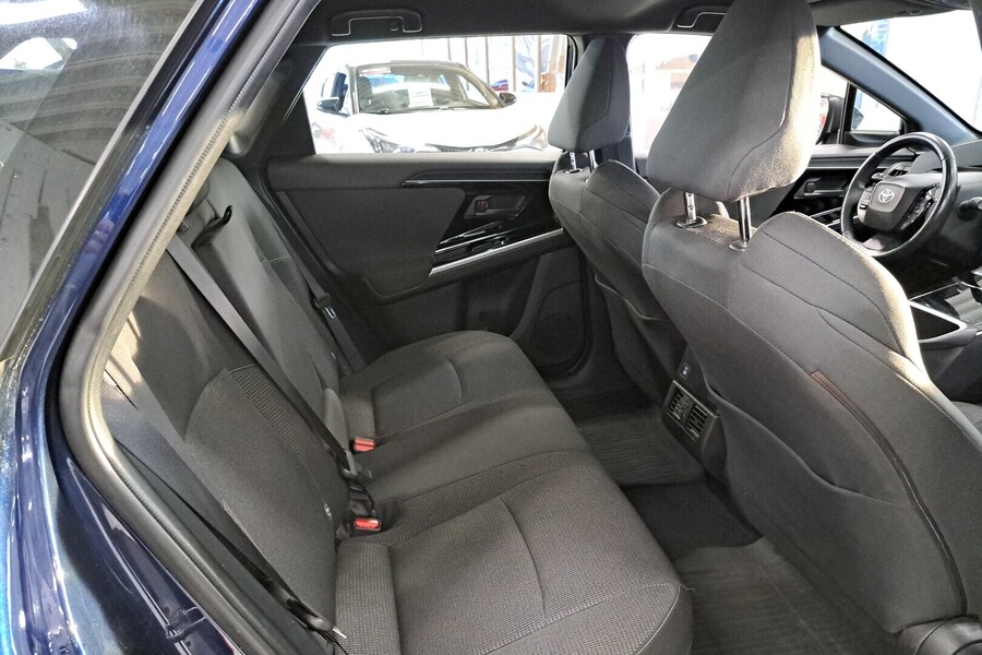 Toyota bZ4X vaihtoauto